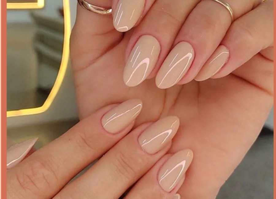 Smalto semipermanente e colata gel